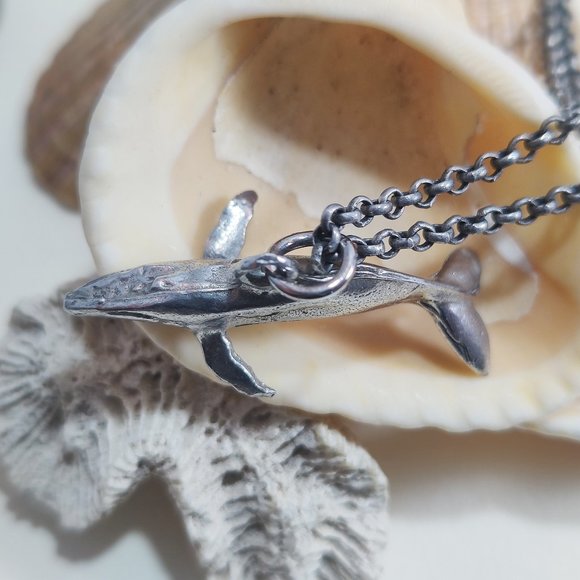 Humpback Whale Silver Necklace - Picture 5 of 6